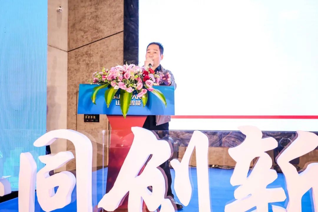 饕餮盛宴！j9国际集团智能?建华建材预造桩施工设备与技术互换会隆沉召开