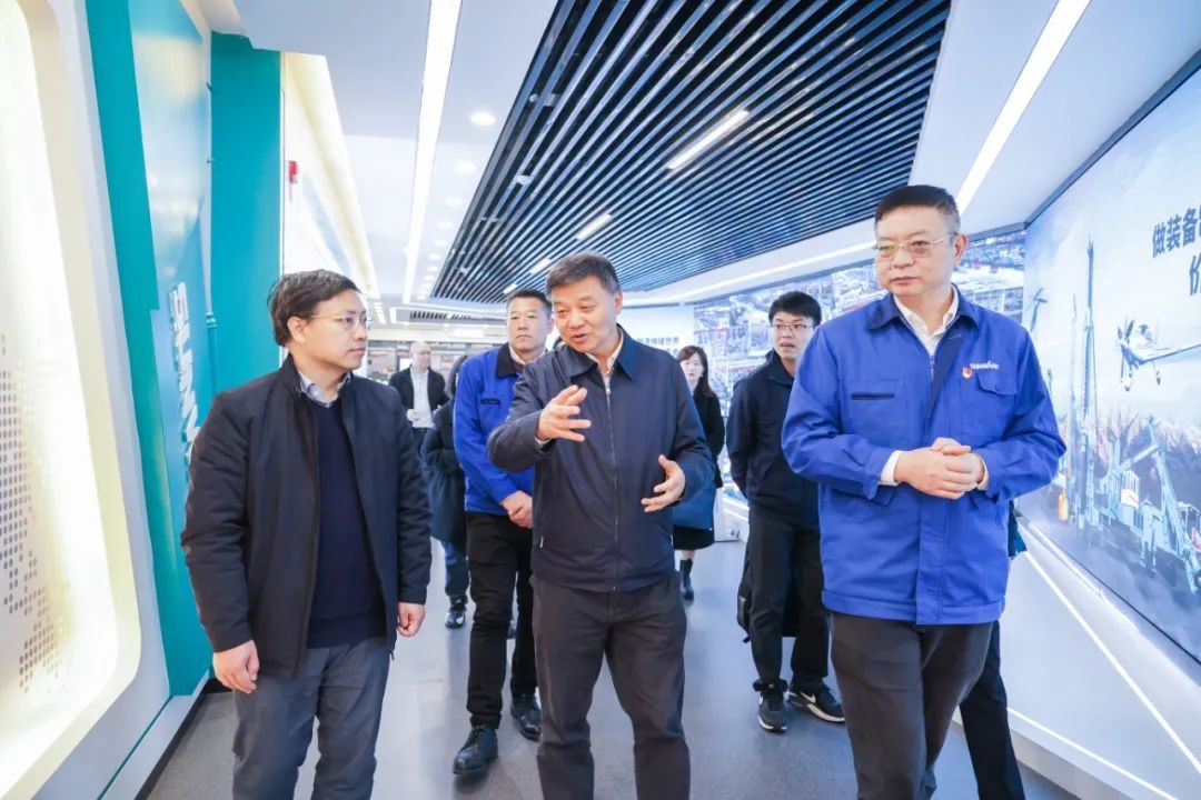 中国人民银行调研组调研j9国际集团智能