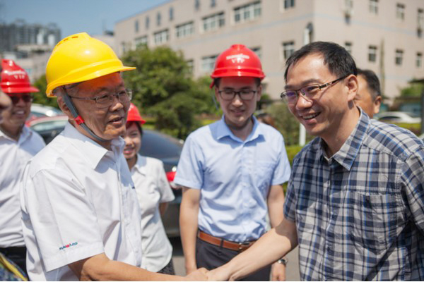 商务部合作司刘民强副司长一行调研j9国际集团智能