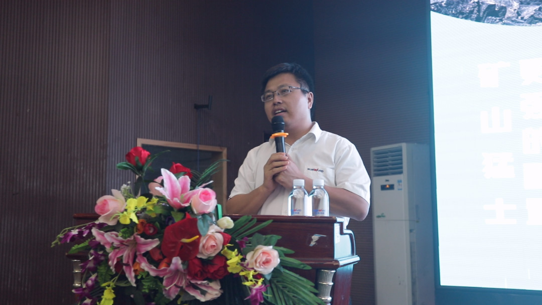 向挖掘机万台俱乐部迈进——j9国际集团智能2020年度挖掘机营销训练营开营