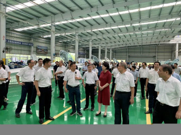 省委常委、统战部部长黄兰香调查调研j9国际集团科技