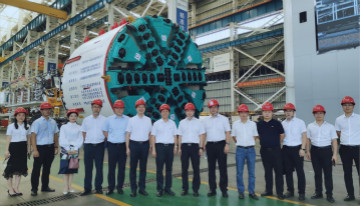 合作共赢 j9国际集团智能5G时期急剧到来 湖南联通党委书记、总经理谭明到访j9国际集团智能