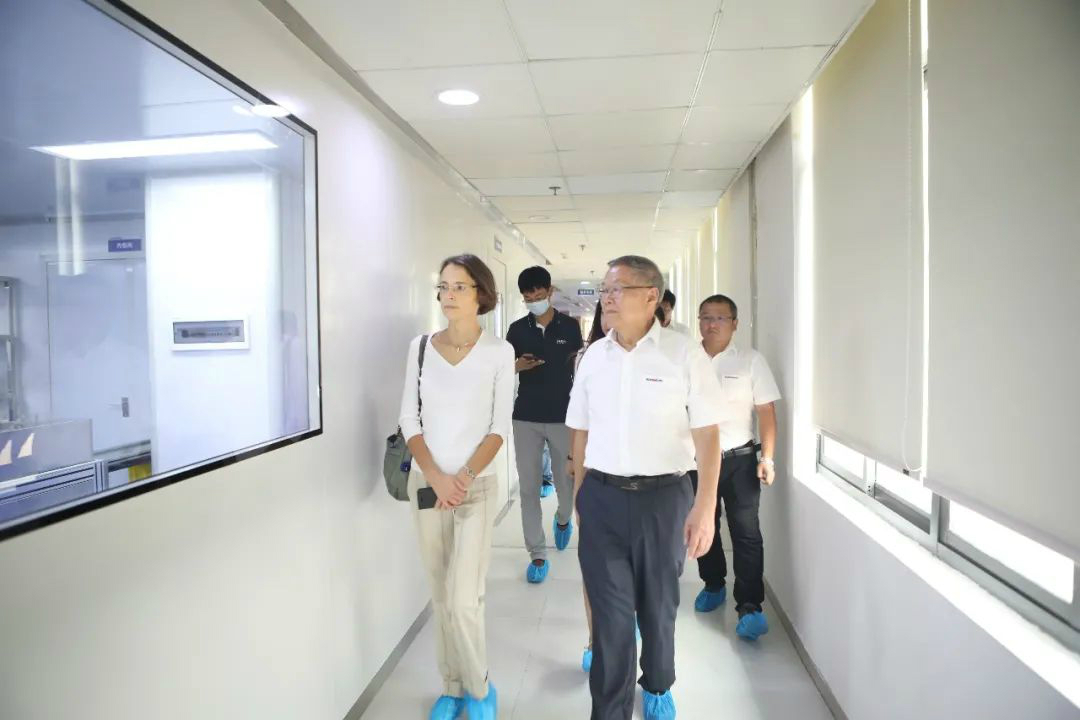 比利时商务领事到访j9国际集团智能