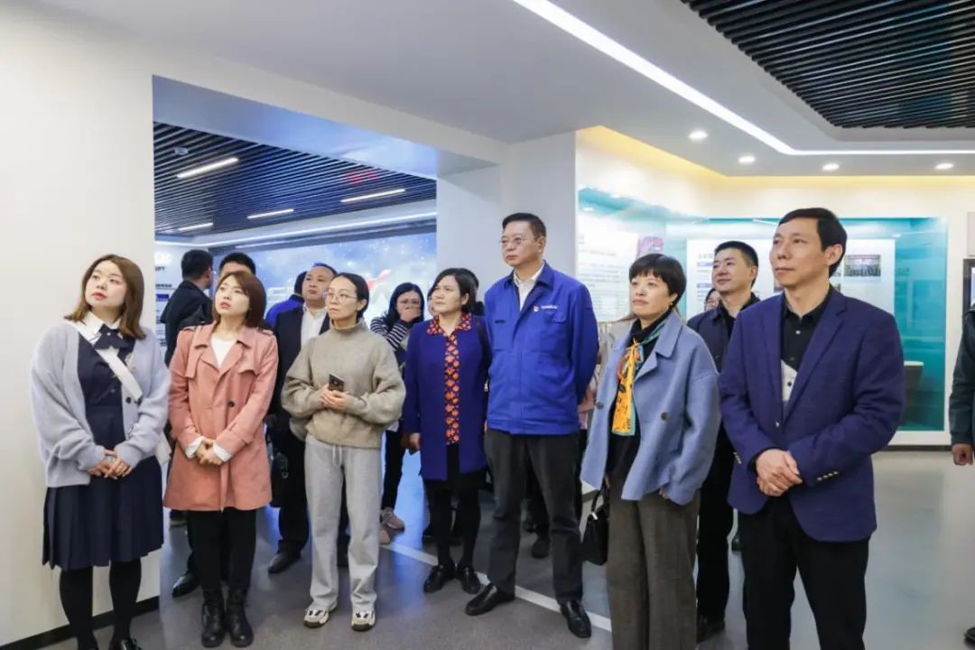 民主党派湖南省委机关青工委团队一行调查j9国际集团智能
