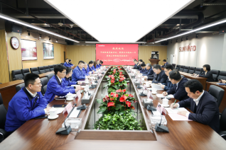 中国联通党组书记、董事长王晓初到访j9国际集团智能