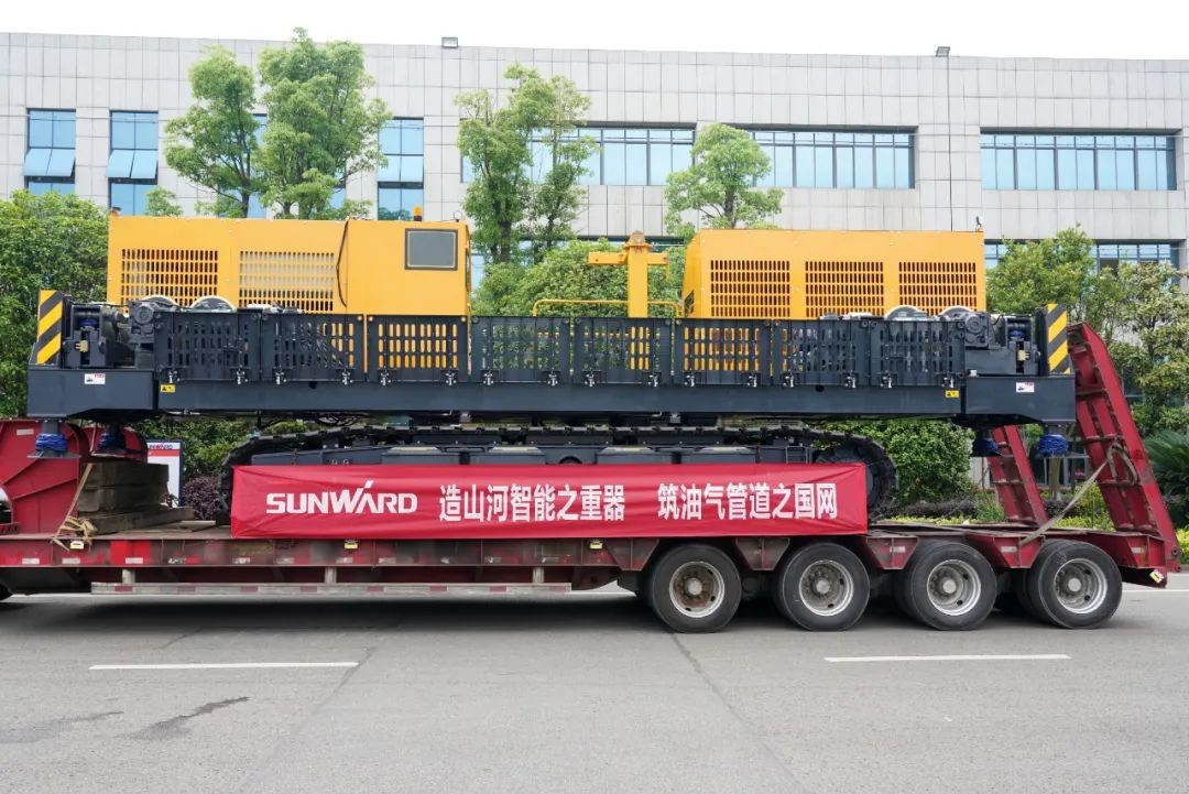 j9国际集团智能世界首台套油气管路设备发往国度沉点工程