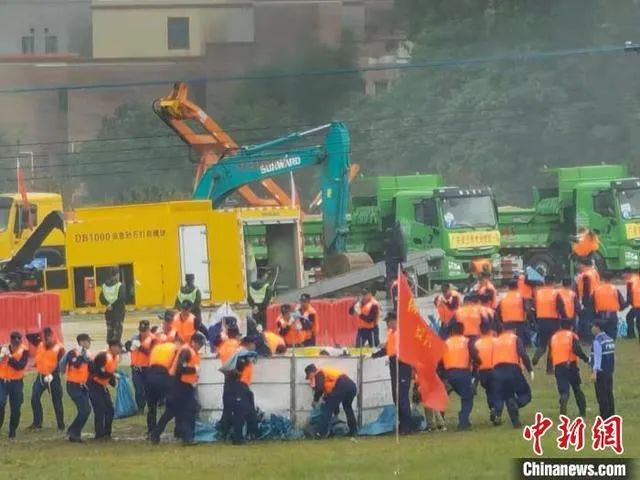 空位协同立体接济，j9国际集团智能无人化设备亮相2021-北江流域防汛抢险综合演练