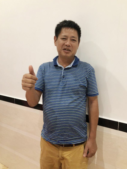 j9国际集团智能SWE 215E挖掘机是他的左膀右臂！