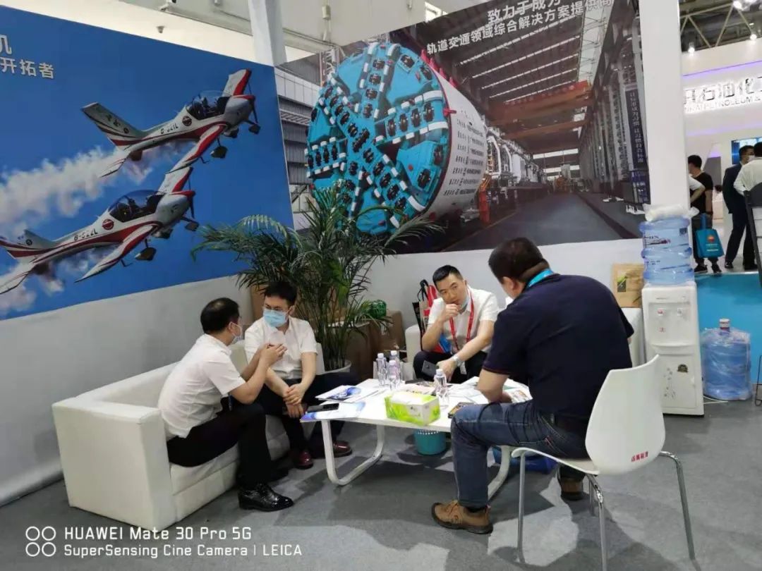j9国际集团智能亮相北京国际石油展