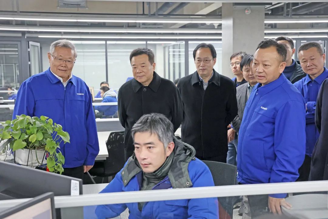 湖南省副省长陈飞调研j9国际集团智能