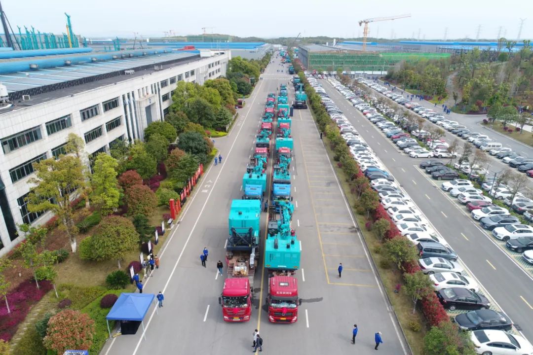 征战全球市。9国际集团智能凿岩设备批量发货
