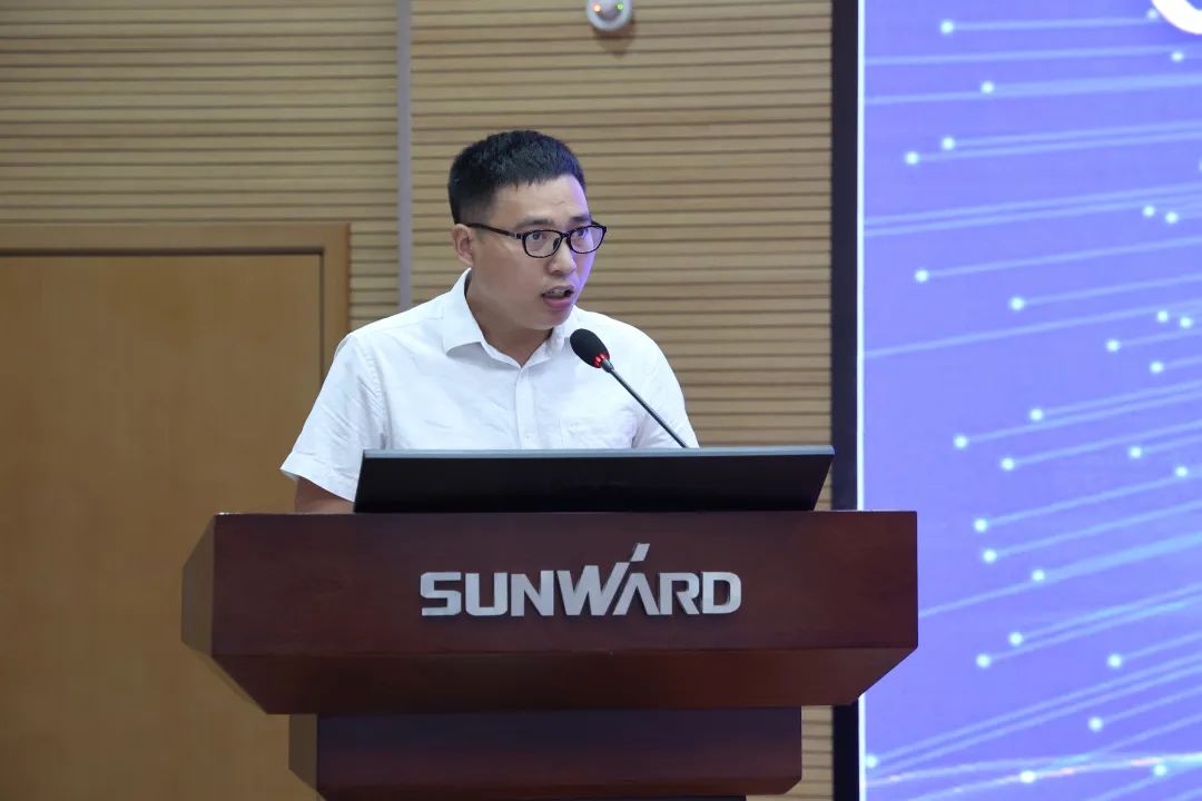 创新引领，智造将来！“2022院士专家长沙杏妆高端设备高质量发展钻研会隆沉进行