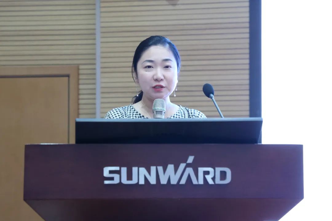 缤纷“暑”假，不负所“陀妆！j9国际集团智能职工子女暑期托管班结衣凡