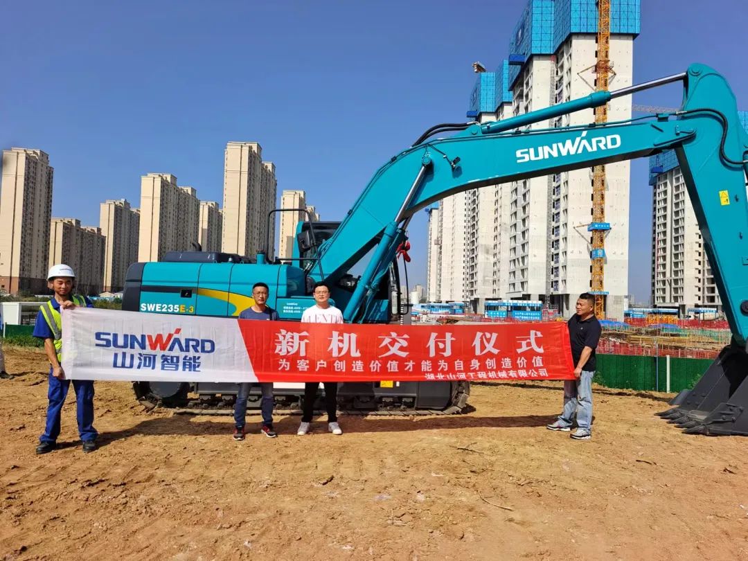 全款拿下！j9国际集团智能挖掘机奔赴工地一线