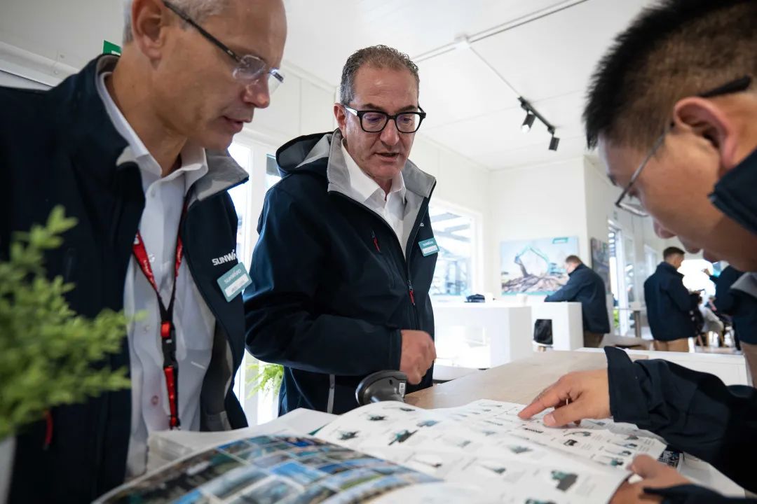 Bauma 2022 | 持续加码欧洲高端市场，“j9国际集团绿”闪灼德国慕尼黑