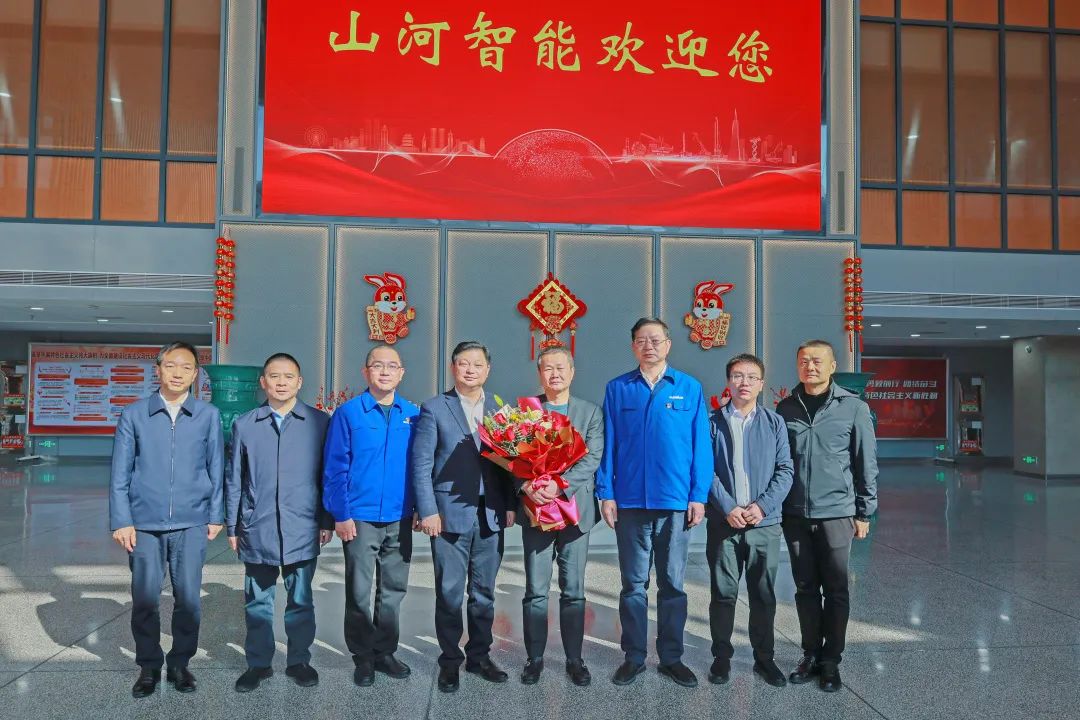 新春第一访！付旭明走访慰问j9国际集团智能
