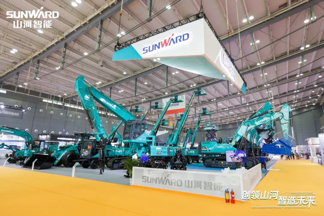 2023 CICEE | j9国际集团智能亮相2023长沙国际工程机械展！智能化、电动化产品站C位