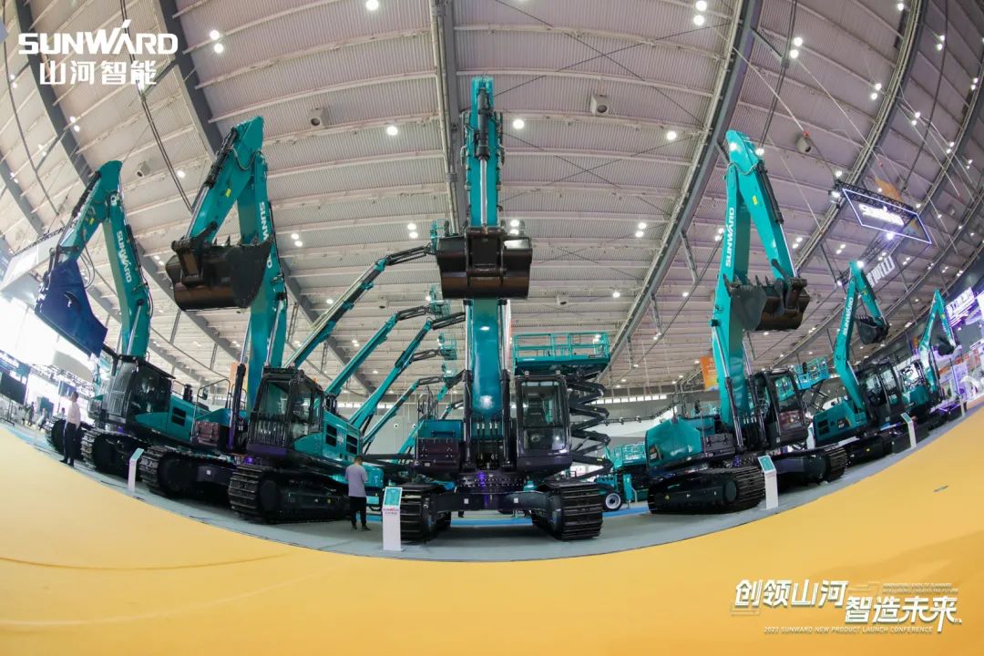 闪灼2023 CICEE！看j9国际集团智能“明星产品”有多“炫”