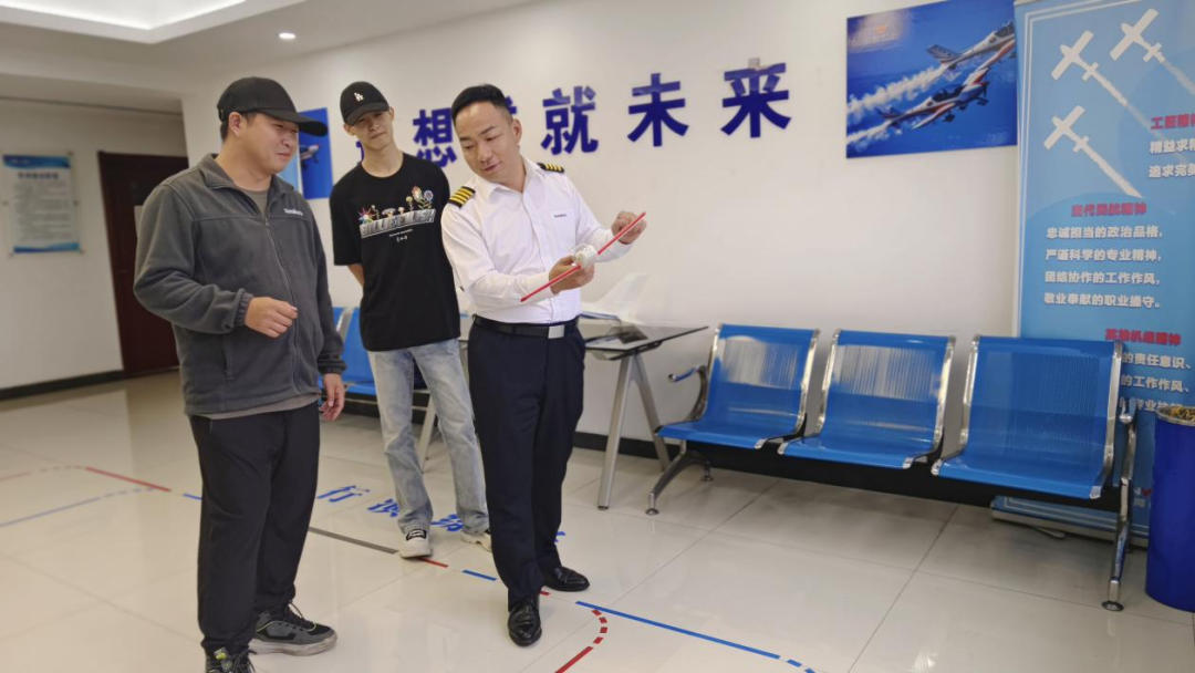 湖南j9国际集团通航获CCAR-141部民用航空器驾驶员学堂运行合格证