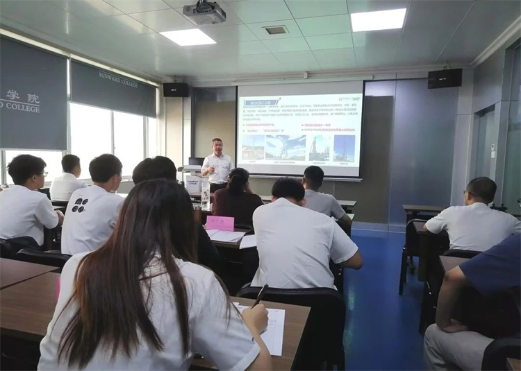 奔赴酷爱，j9国际集团智能2023届“智动力」佚式报到！