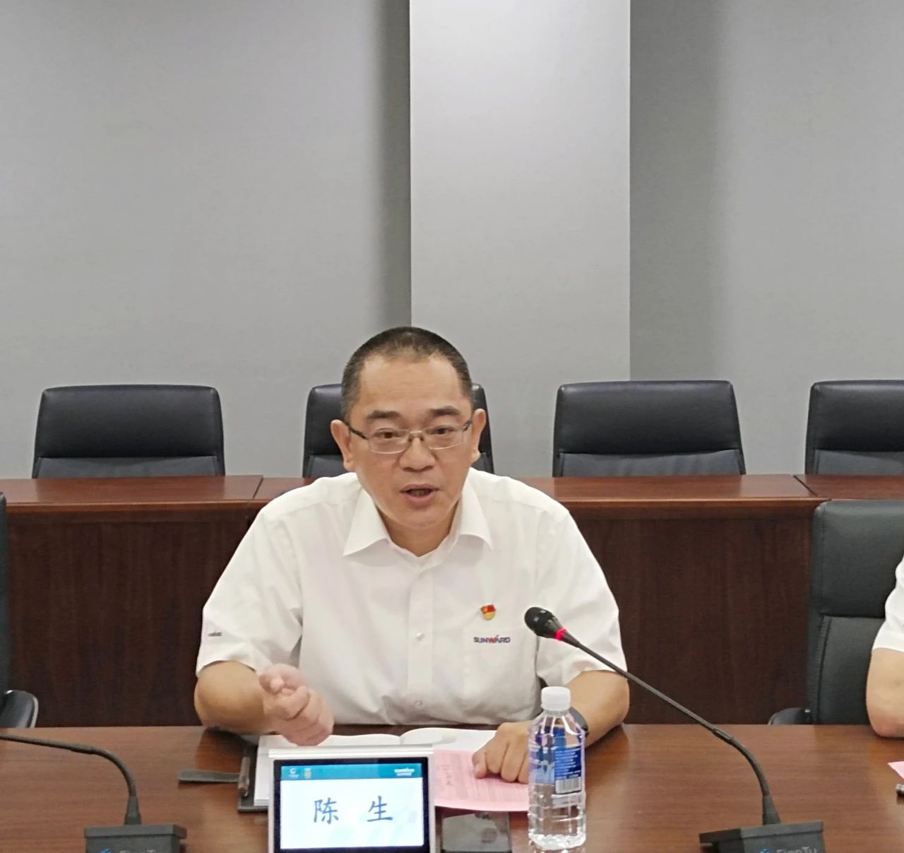 畅谈心声，共话将来！这场应届毕业生员工座谈会，很暖，很贴心！