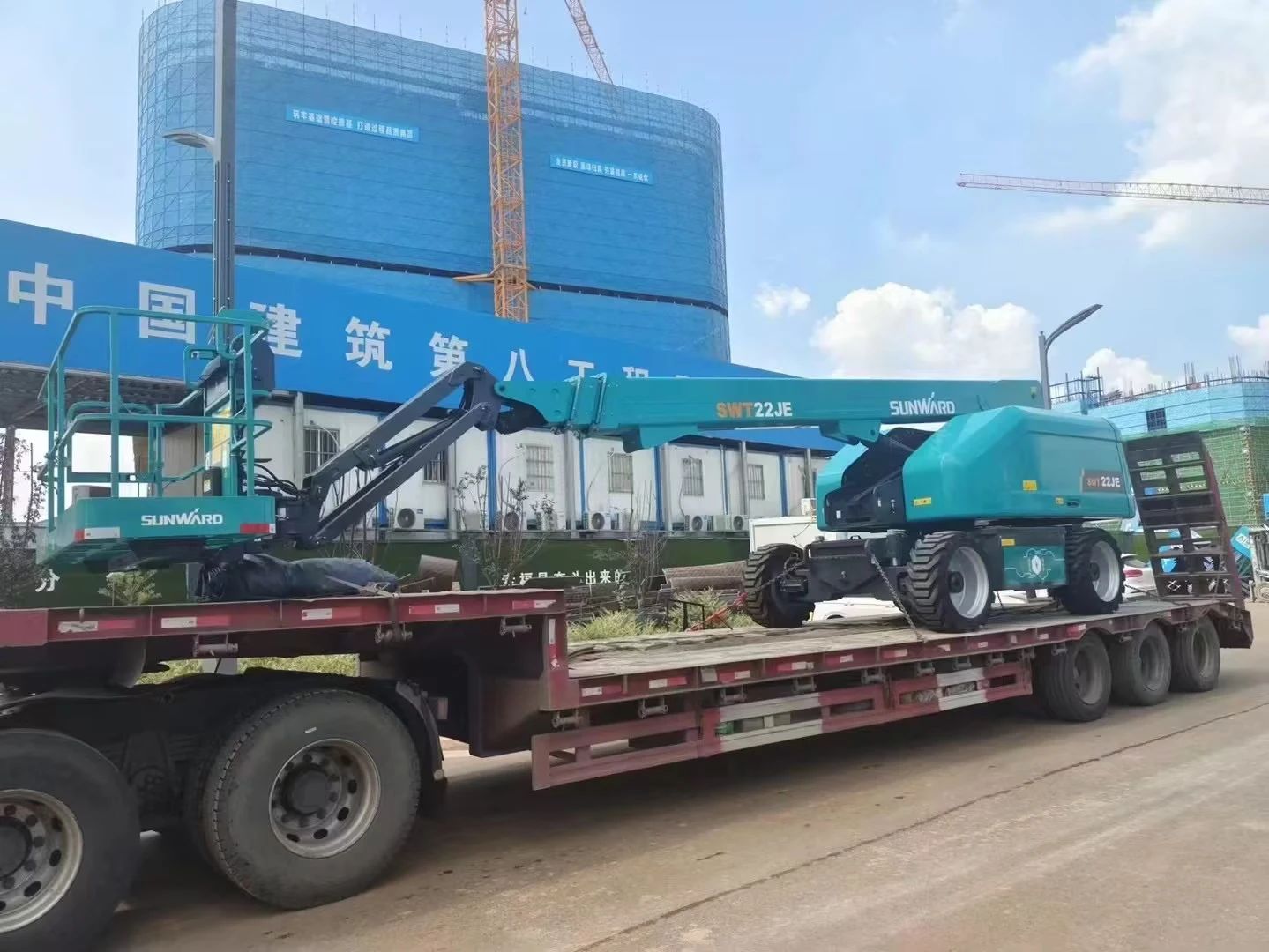 实力上新！j9国际集团智能电动直臂高空作业平台进军华中市场