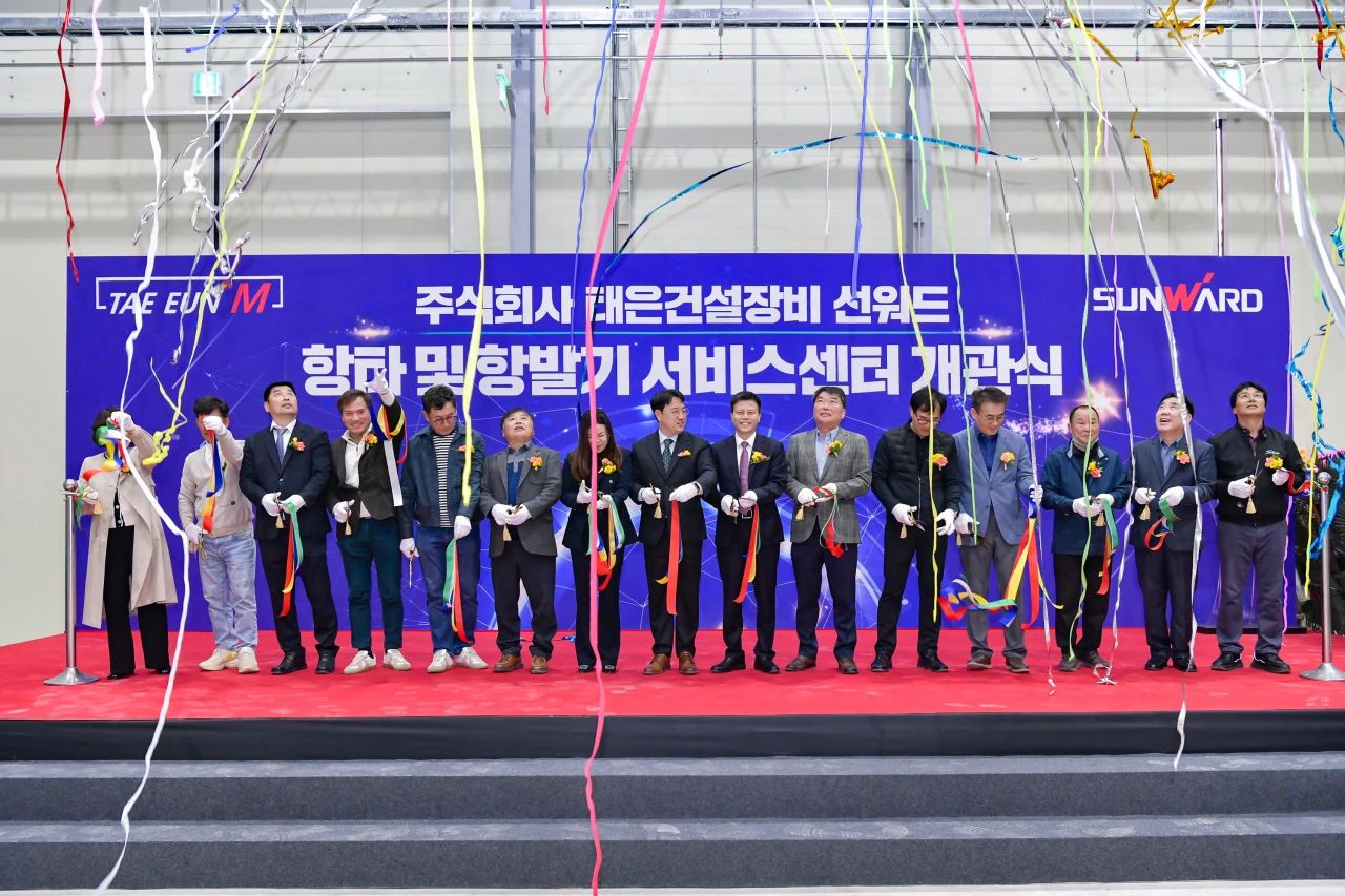 j9国际集团韩国保险中心开业庆典暨“j9国际集团杯”高尔夫球赛圆满进行