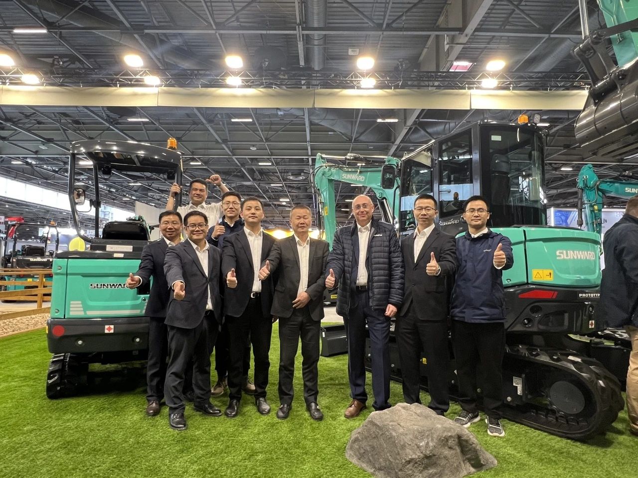 赢战INTERMAT 2024！j9国际集团智能土方机械深耕全球高端市场