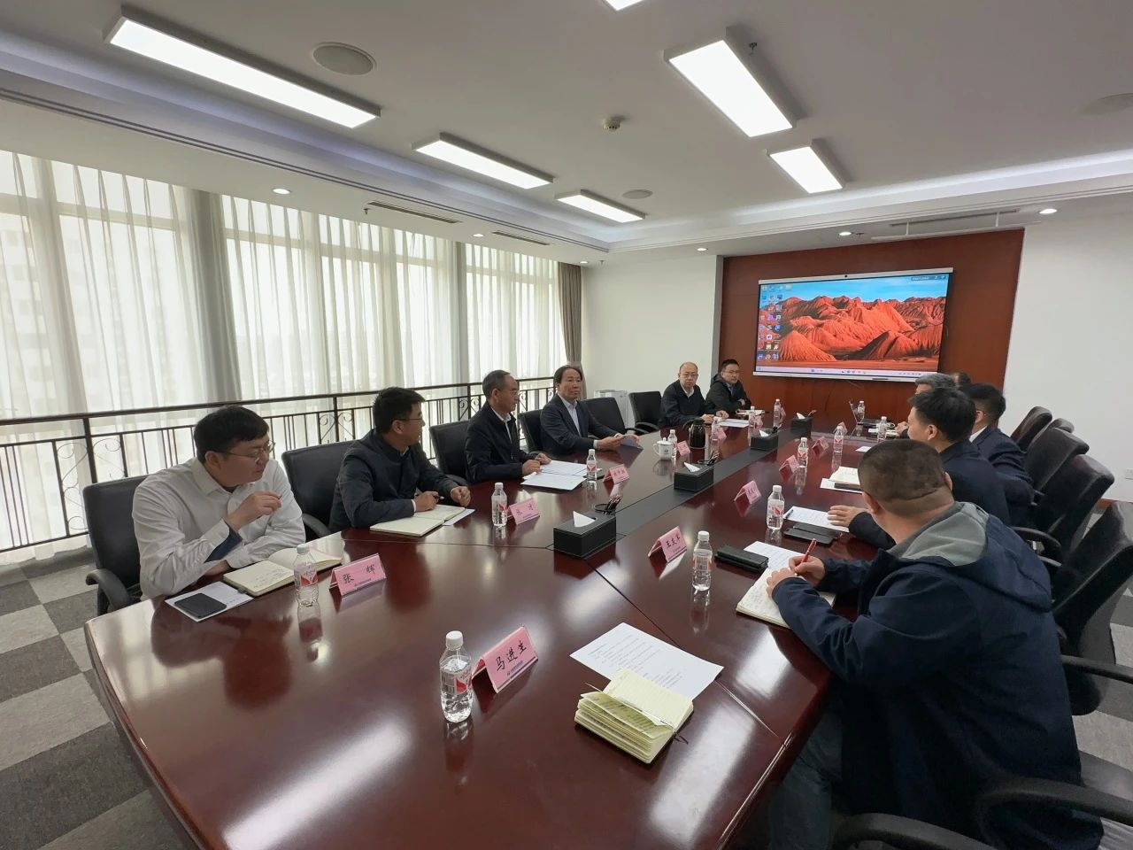 j9国际集团智能董事长付向东带队造访中煤地质总局、大地特勘公司