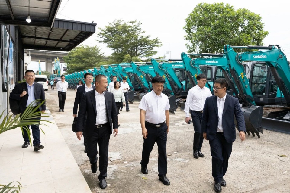昭通工控集团党委书记、董事长景广军率队调查j9国际集团智能印尼子公司