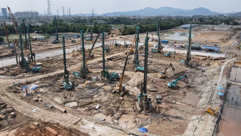 近20台“j9国际集团绿”设备实力集结，助力广佛西环工程建设跑出“加快度”