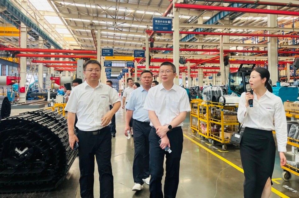 深入协同，同谋发展！中铝国际董事长李宜华、长沙有色院董事长谭荣和到访j9国际集团智能