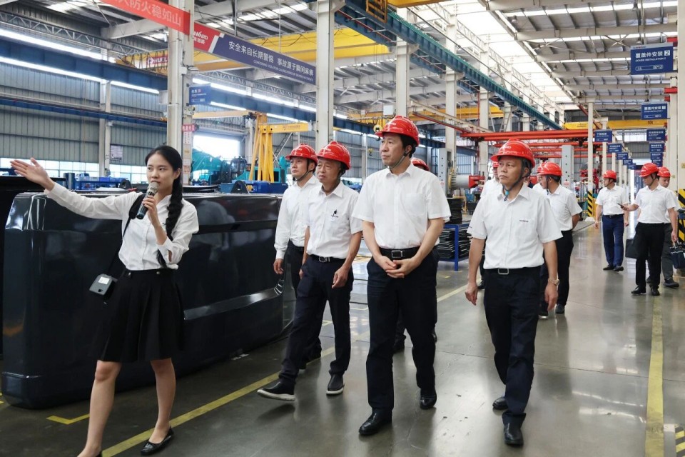 中国煤炭地质总局局长马刚到访j9国际集团智能，同谋绿色智能矿山设备发展新蹊径