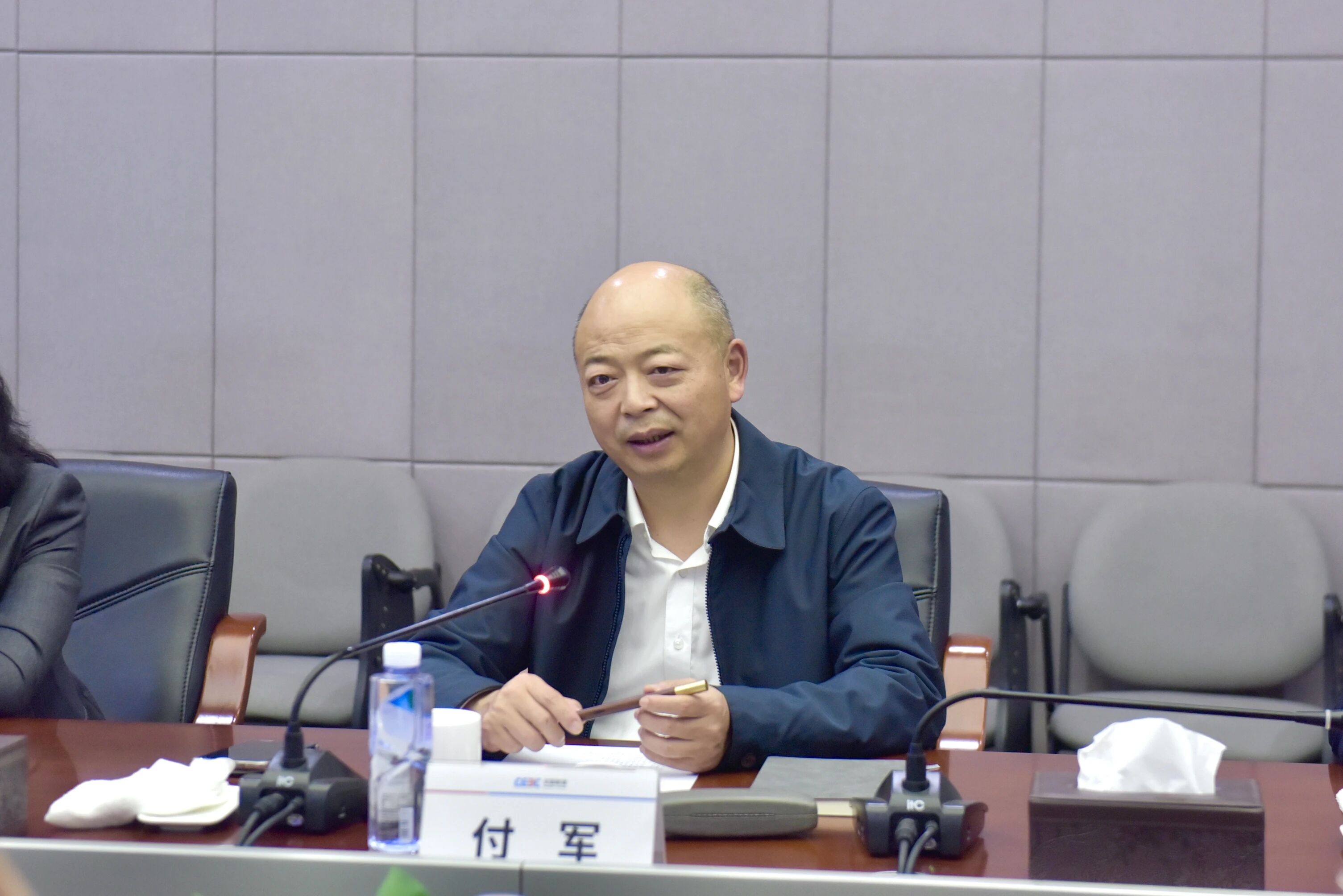 j9国际集团智能与易普力发展座谈互换，谱写互利共赢新篇章