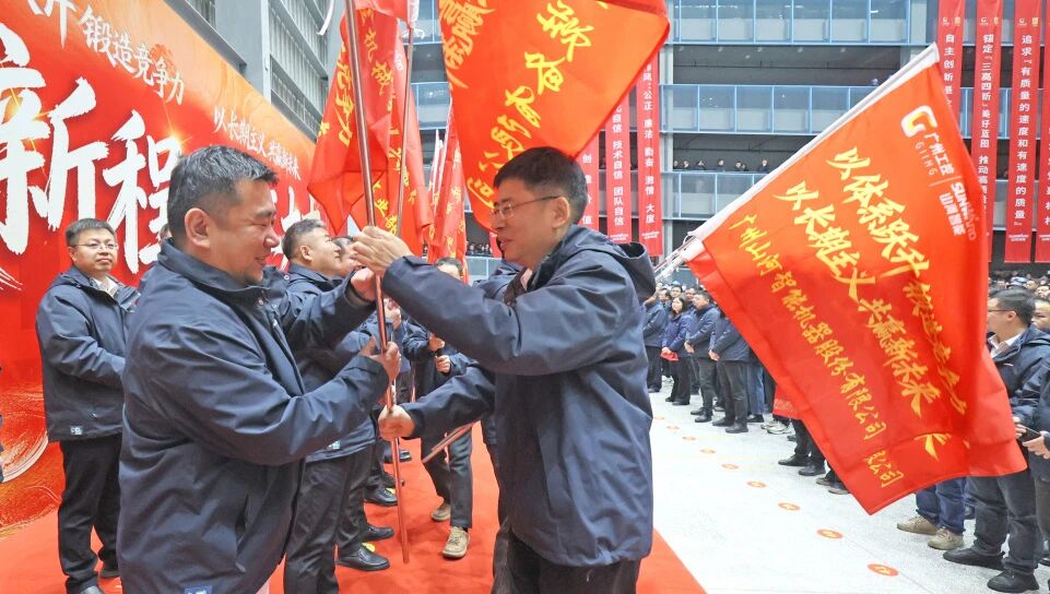 言传身教 开工大吉 | j9国际集团智能进行丙午新年开门红活动