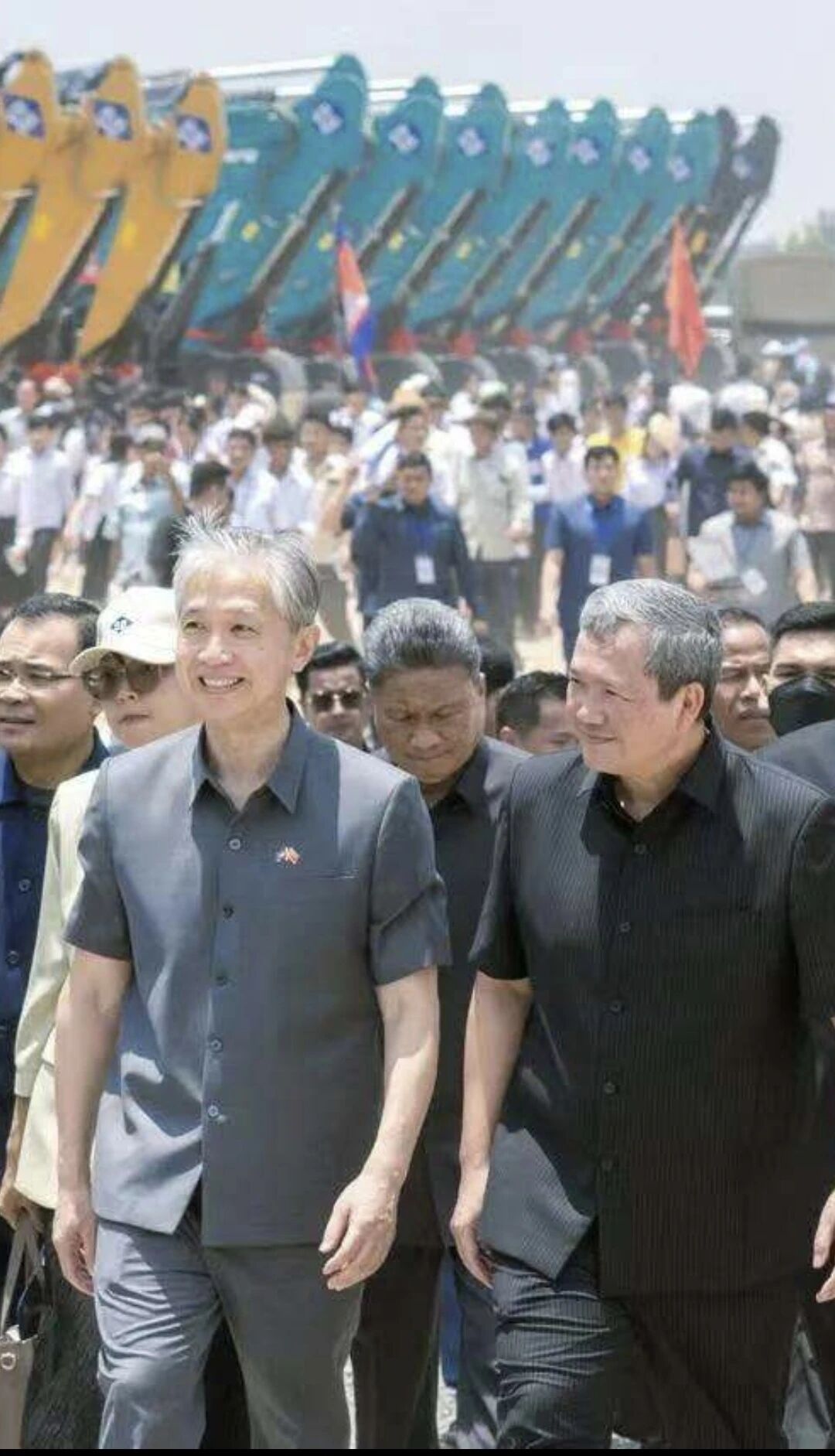 共建“一带一路”：j9国际集团智能挖掘机助力柬埔寨水利大动脉建设